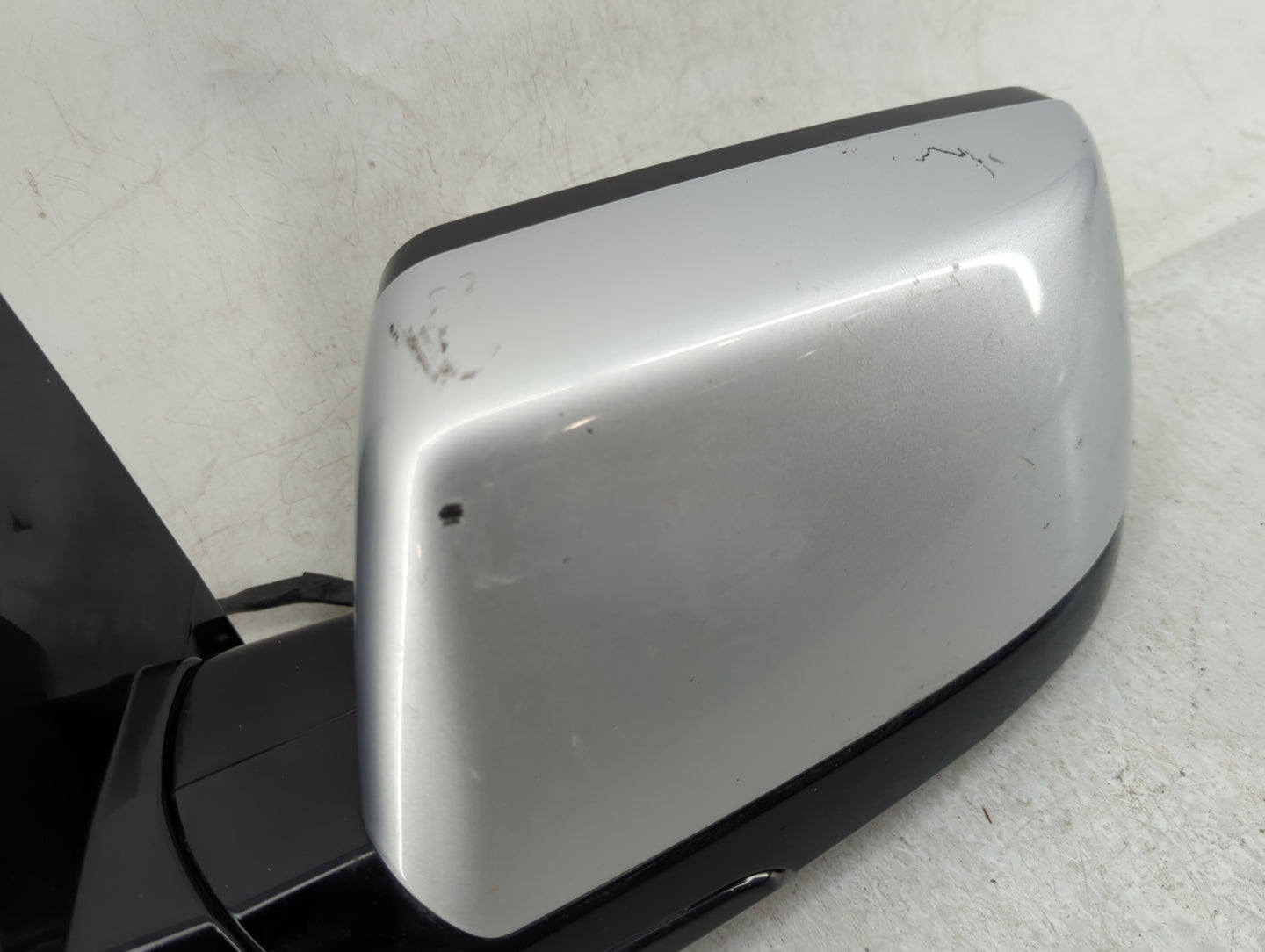2019 Volkswagen Atlas Driver Side View Mirror - Left Door Mirror OEM Used - Oemusedautoparts1.com