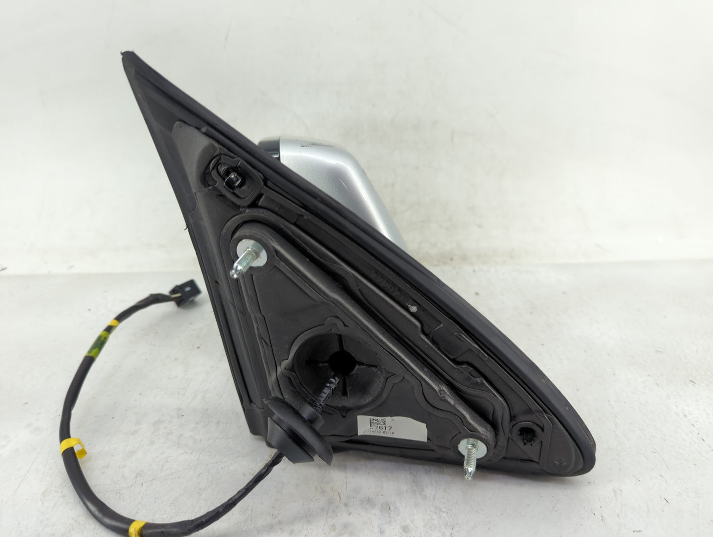 2019 Volkswagen Atlas Driver Side View Mirror - Left Door Mirror OEM Used - Oemusedautoparts1.com