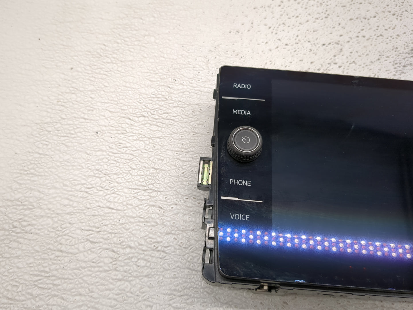Volkswagen Atlas Information Display Screen - Oemusedautoparts1.com