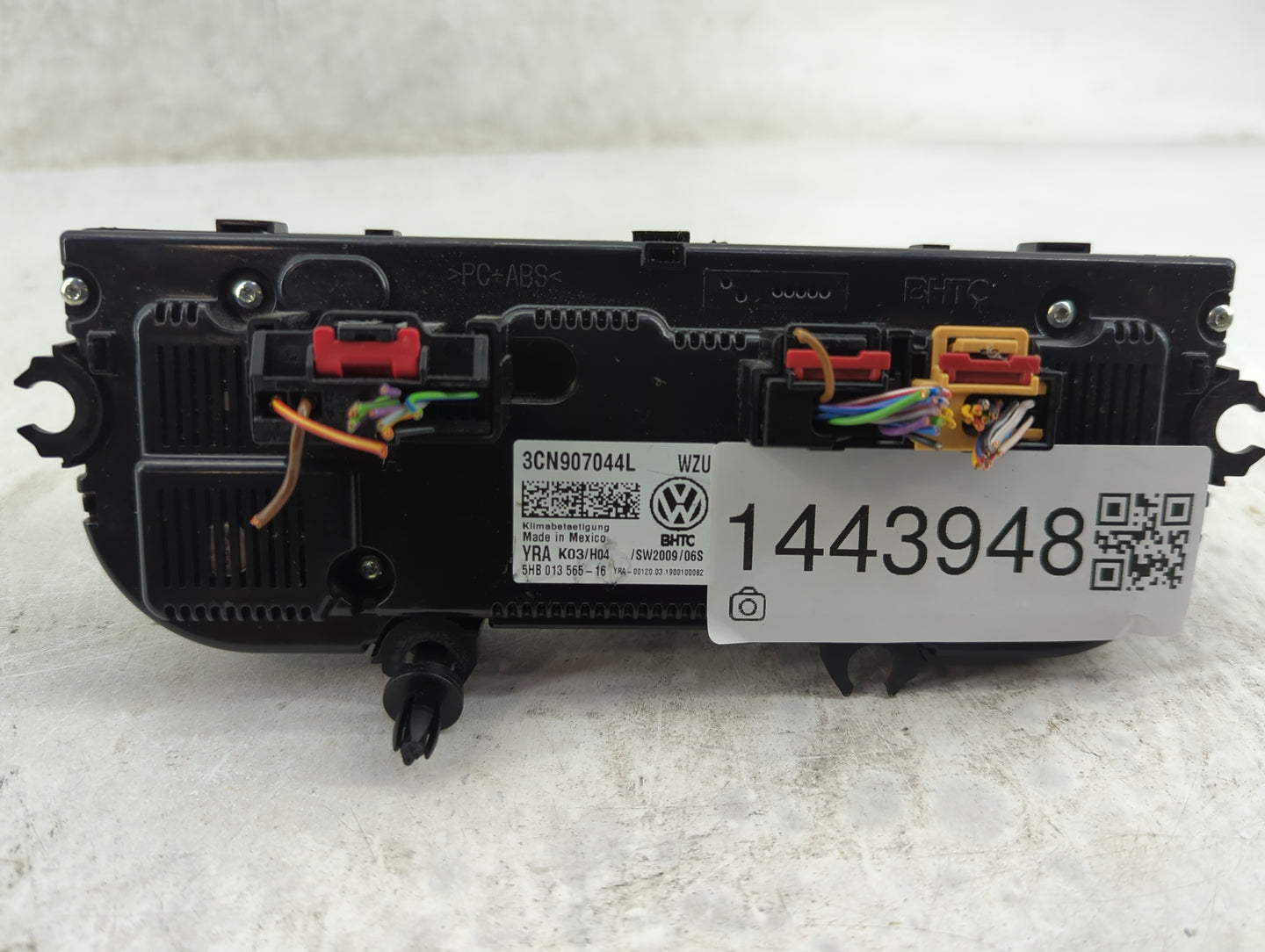 2019 Volkswagen Atlas Climate Control Module Temperature AC/Heater Replacement P/N:3CN907044L 5HB013565-16 Fits OEM Used Aut