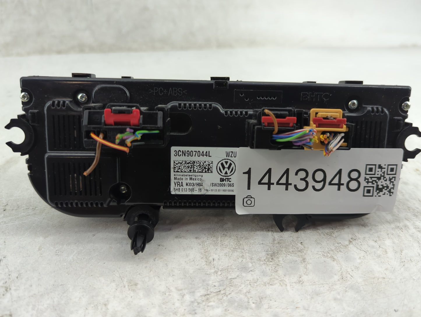 2019 Volkswagen Atlas Climate Control Module Temperature AC/Heater Replacement P/N:3CN907044L 5HB013565-16 Fits OEM Used Aut
