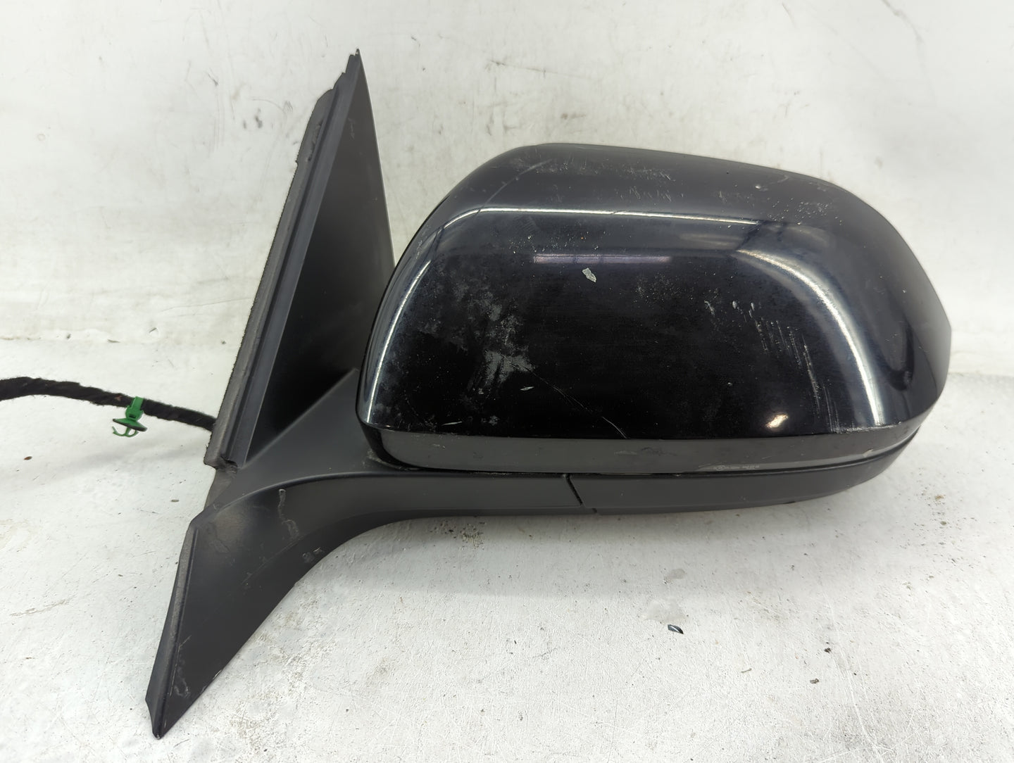 2019 Volkswagen Atlas Driver Side View Mirror - Left Door Mirror OEM Used - Oemusedautoparts1.com