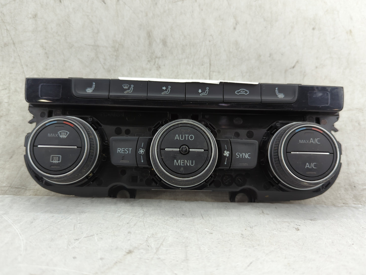 2019 Volkswagen Atlas Climate Control Module Temperature AC/Heater Replacement P/N:3CN907044L 5HB01356516 Fits OEM Used Auto