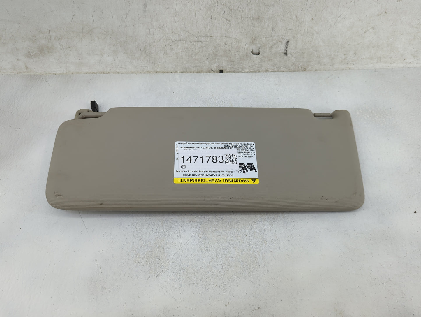 2018-2022 Volkswagen Atlas Sun Visor Shade Replacement Passenger Right Mirror Fits Fits 2018 2019 2020 2021 2022 OEM Used Au