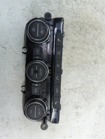 compare product 2019 Volkswagen Atlas Climate Control Module Temperature AC/Heater Replacement P/N:3CN907044L 5HB01356516 Fits OEM Used Auto Parts