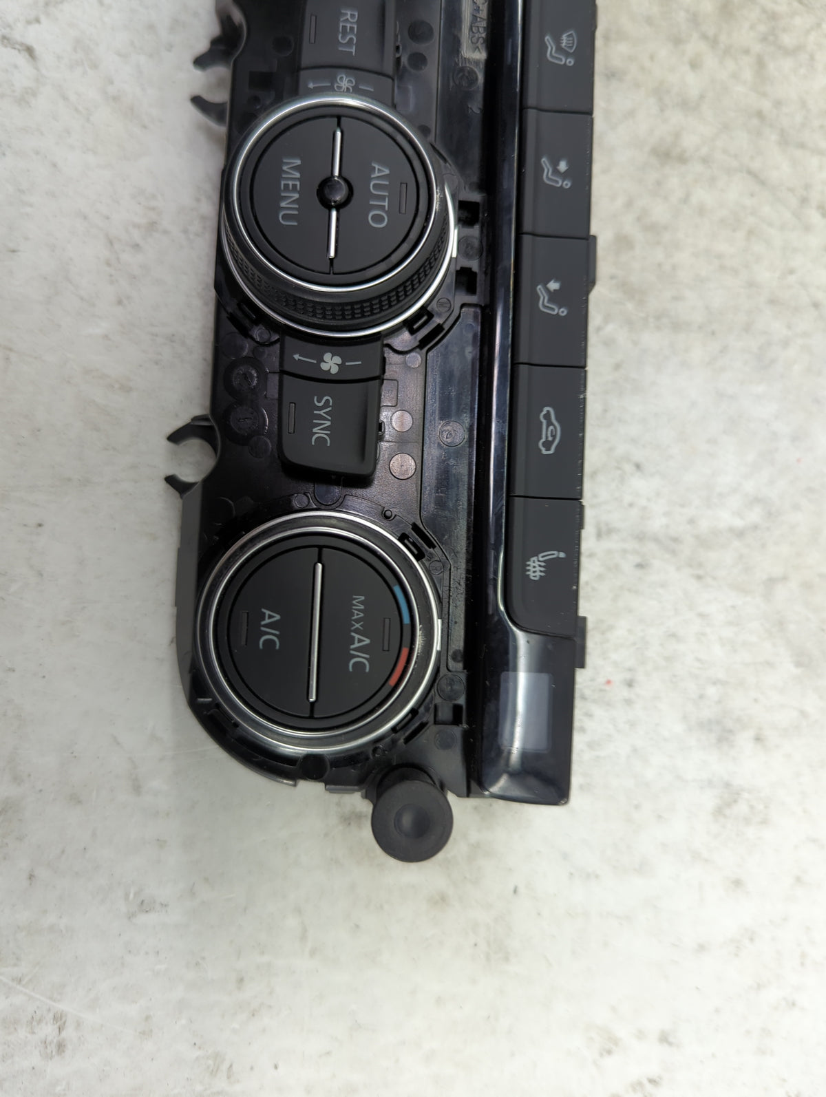 2019 Volkswagen Atlas Climate Control Module Temperature AC/Heater Replacement P/N:3CN907044L 5HB01356516 Fits OEM Used Auto