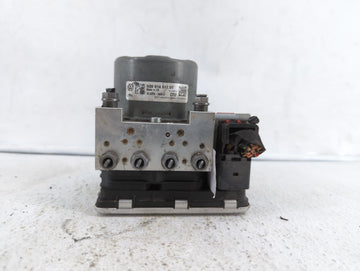 2018-2019 Volkswagen Atlas Anti-Lock Brake ABS Pump Module Actuator OEM P/N:5Q0 614 517 Fits Fits 2018 2019 OEM Used Auto Pa