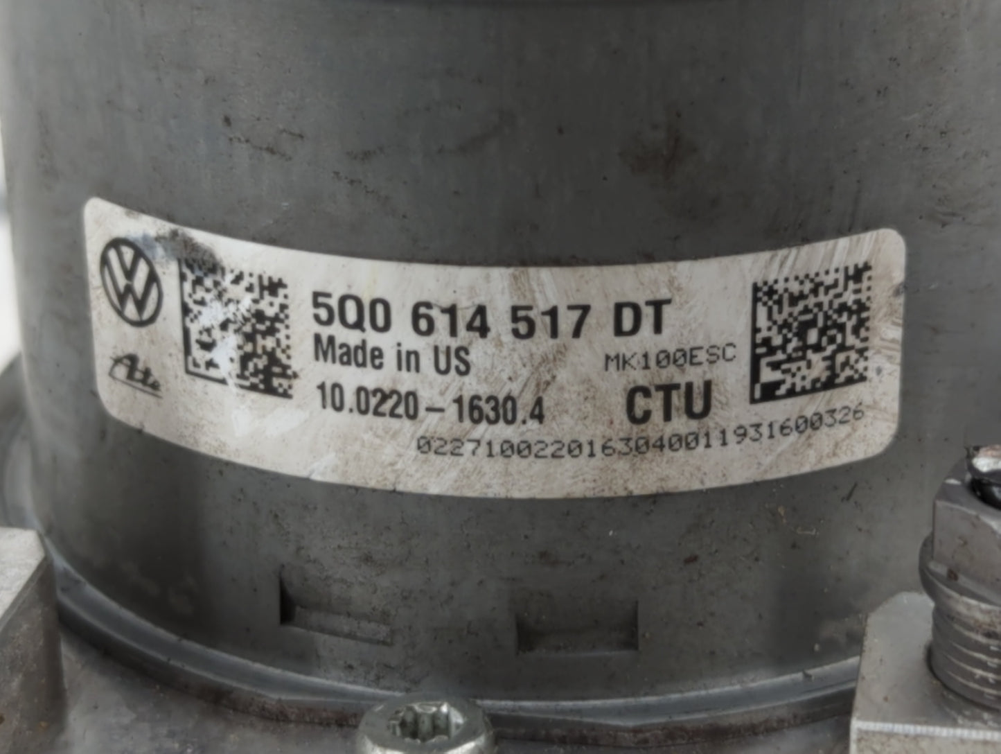 2018-2019 Volkswagen Atlas ABS Pump Control Module Replacement P/N:5Q0 614 517 Fits Fits 2018 2019 OEM Used Auto Parts - Oem