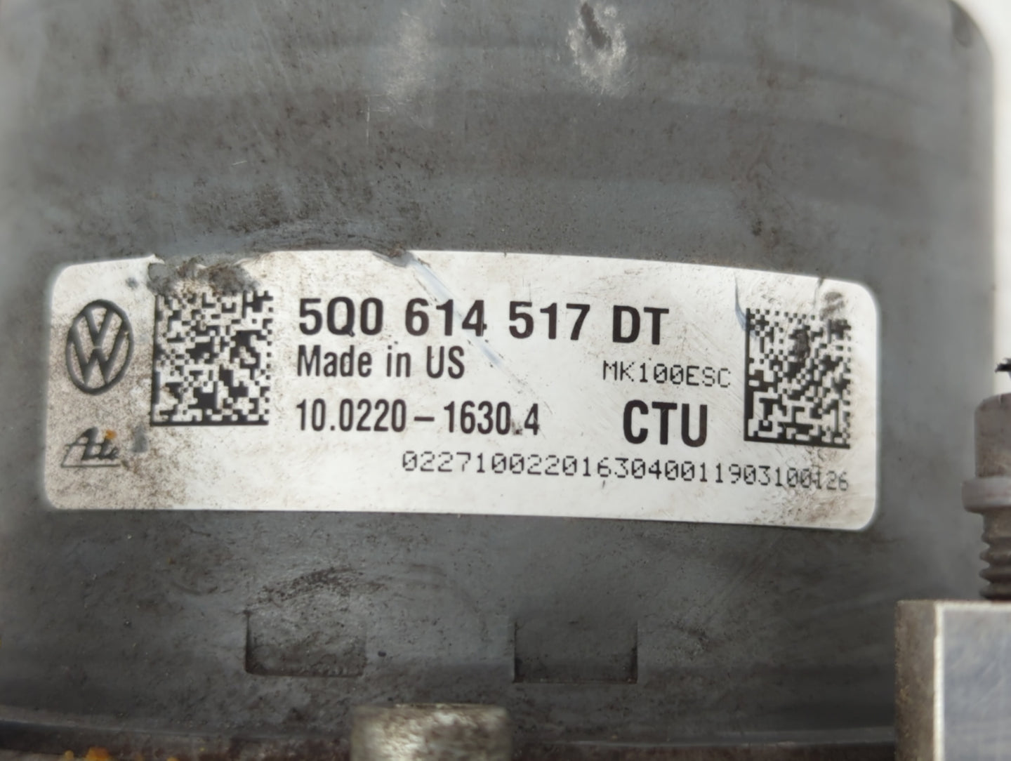 2018-2019 Volkswagen Atlas ABS Pump Control Module Replacement P/N:5Q0 614 517 Fits Fits 2018 2019 OEM Used Auto Parts - Oem