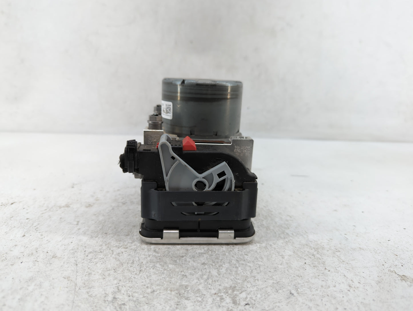 2019 Volkswagen Atlas ABS Pump Control Module Replacement P/N:5Q0 614 517 Fits OEM Used Auto Parts - Oemusedautoparts1.com