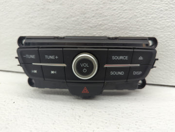 2019 Volkswagen Atlas Climate Control Module Temperature AC/Heater Replacement P/N:F1CT18K811HC Fits OEM Used Auto Parts - O