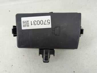 compare product 2020-2022 Volkswagen Atlas Fusebox Fuse Box Panel Relay Module P/N:5Q0.907.361.D Fits Fits 2020 2021 2022 OEM Used Auto Parts