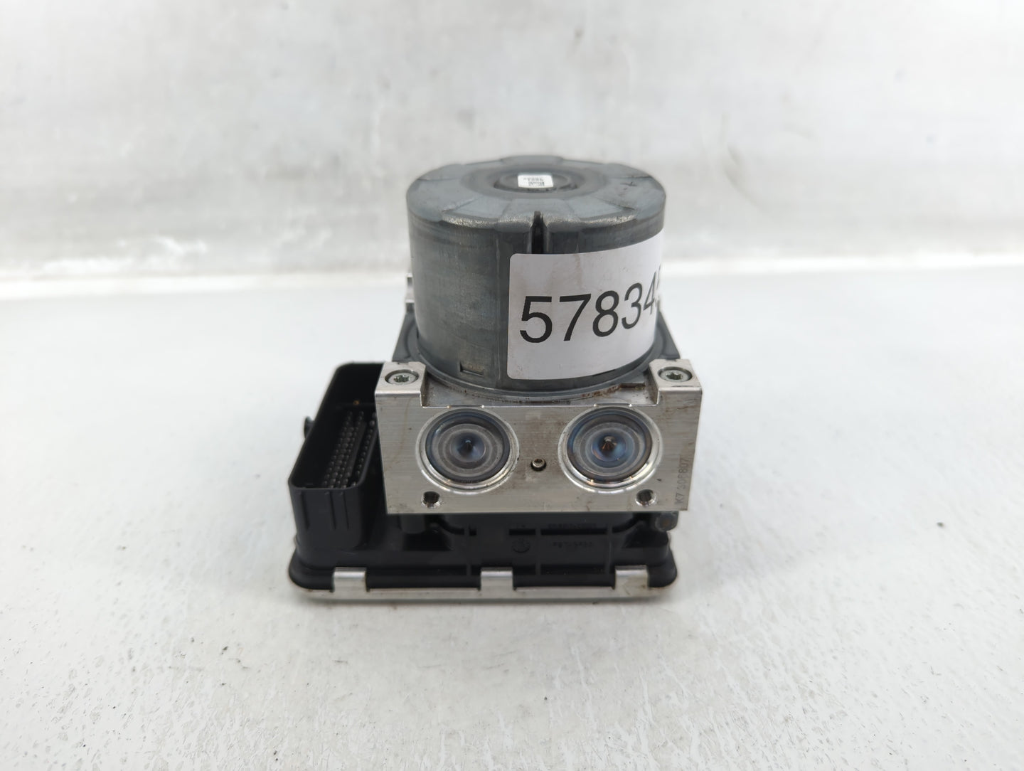 2019 Volkswagen Atlas ABS Pump Control Module Replacement P/N:5Q0 614 517 DT Fits OEM Used Auto Parts - Oemusedautoparts1.co