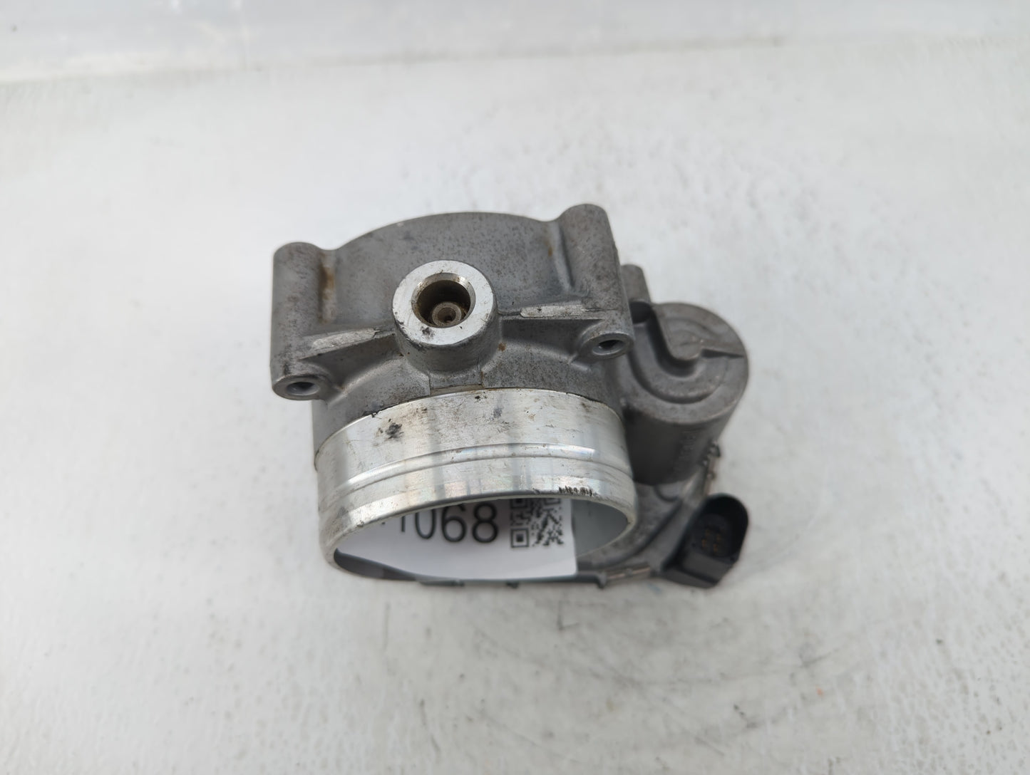 2018-2022 Volkswagen Atlas Throttle Body P/N:03H 133 062 C Fits OEM Used Auto Parts - Oemusedautoparts1.com
