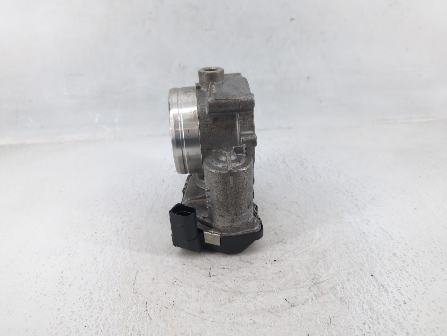 2018-2022 Volkswagen Atlas Throttle Body P/N:03H 133 062 C Fits OEM Used Auto Parts - Oemusedautoparts1.com