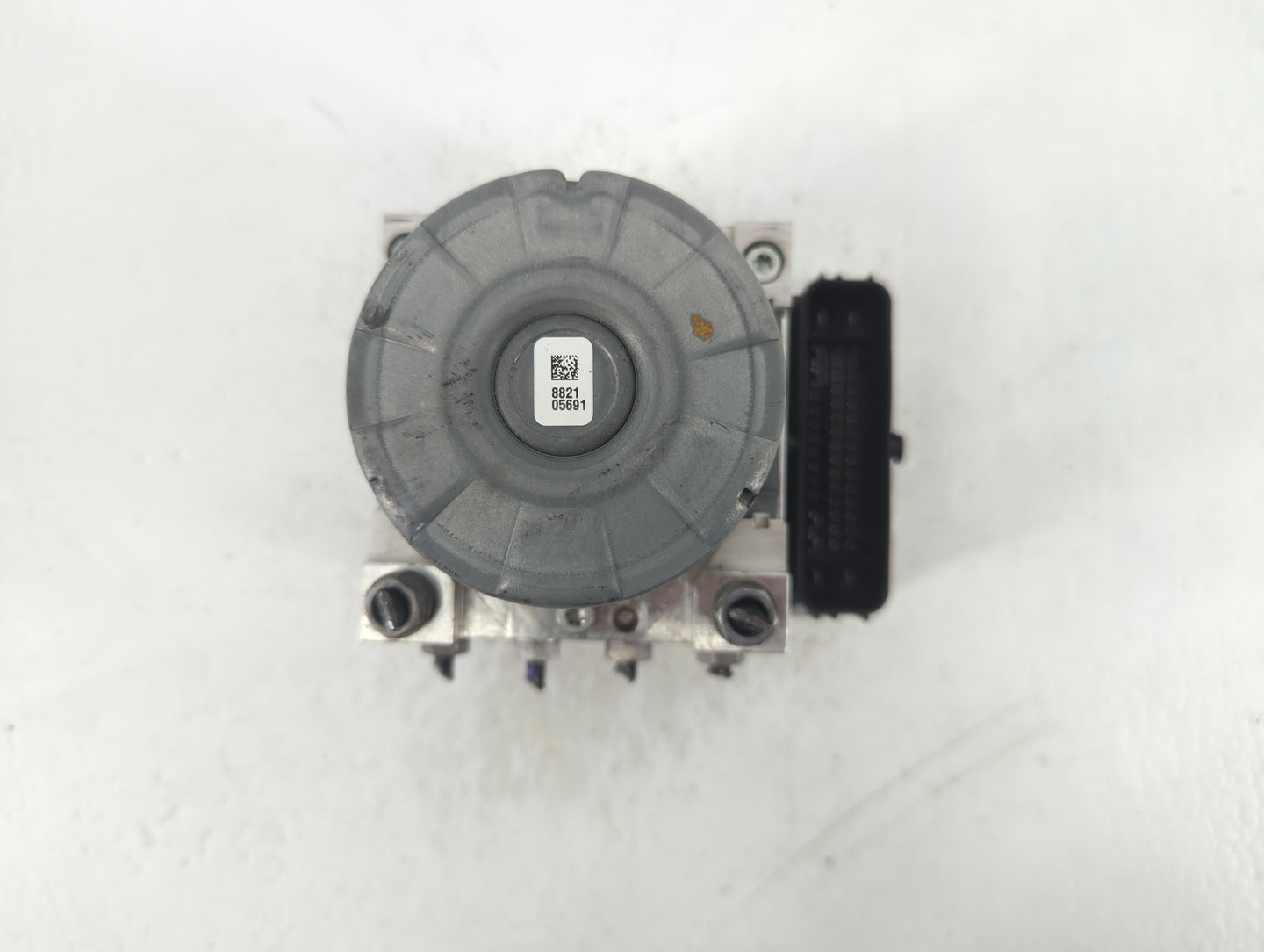 2019 Volkswagen Atlas ABS Pump Control Module Replacement P/N:5Q0 614 517 Fits OEM Used Auto Parts - Oemusedautoparts1.com