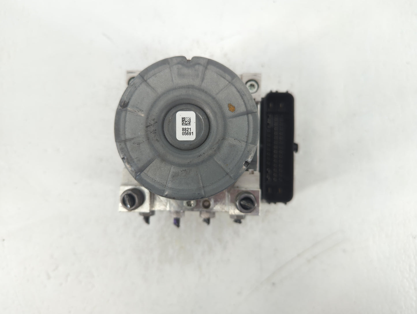 2019 Volkswagen Atlas ABS Pump Control Module Replacement P/N:5Q0 614 517 Fits OEM Used Auto Parts - Oemusedautoparts1.com