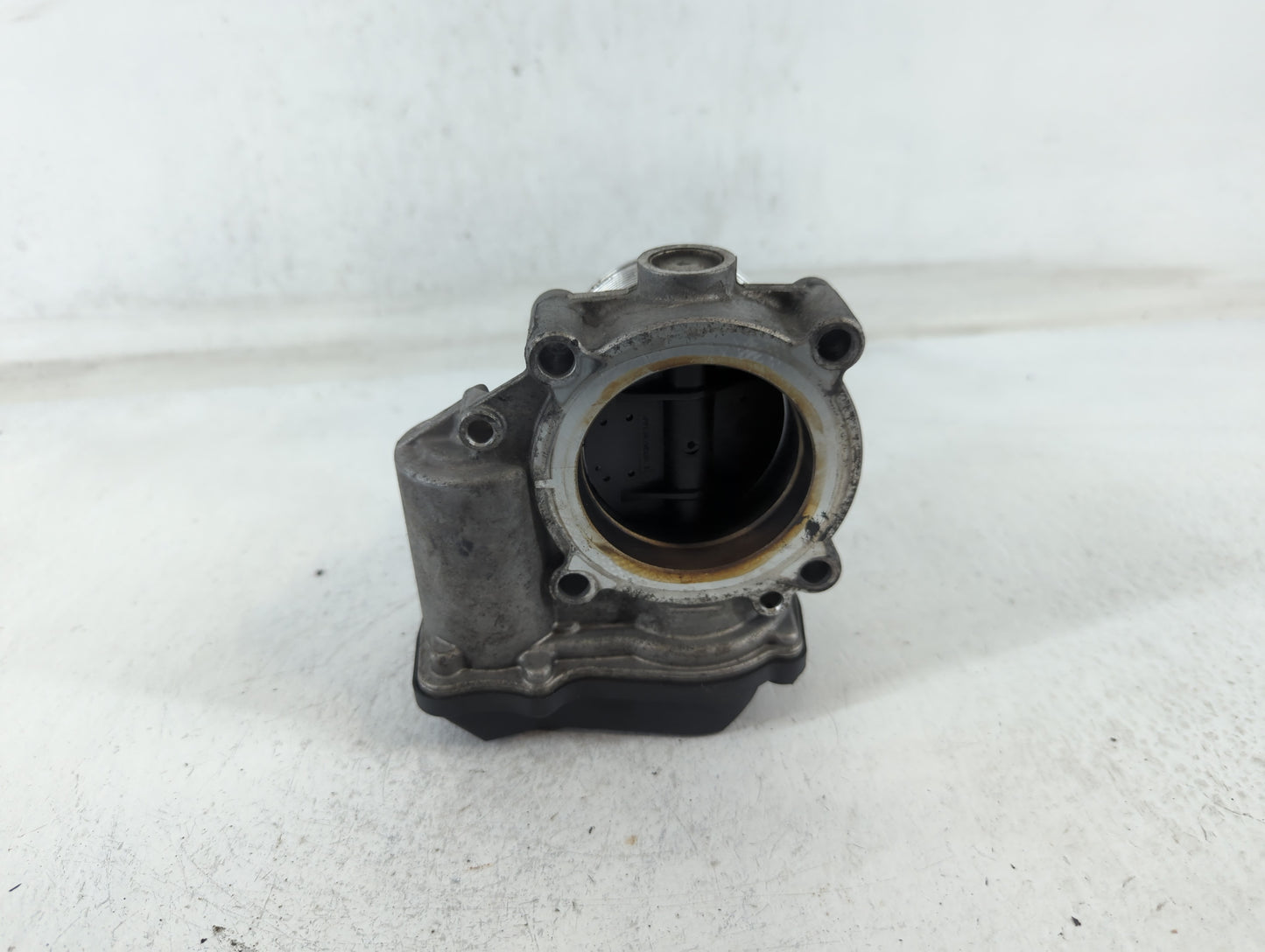 2018-2022 Volkswagen Atlas Throttle Body P/N:06F 133 062 AG Fits OEM Used Auto Parts - Oemusedautoparts1.com