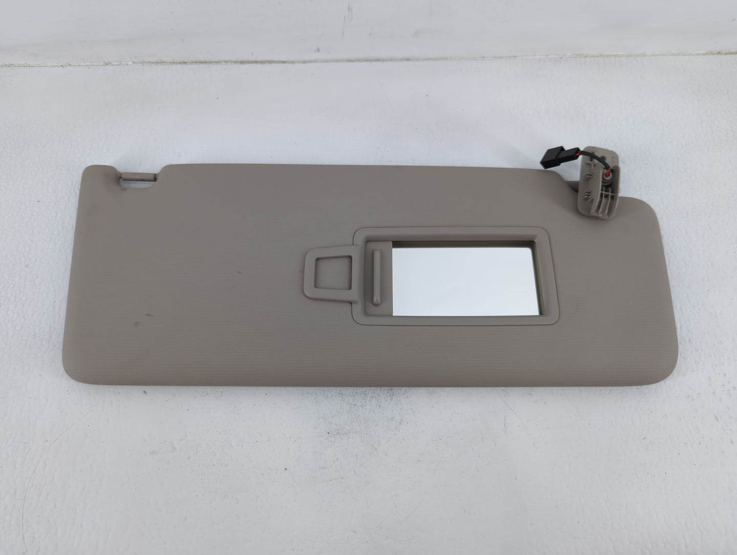 2018-2022 Volkswagen Atlas Sun Visor Shade Replacement Passenger Right Mirror Fits Fits 2018 2019 2020 2021 2022 OEM Used Au