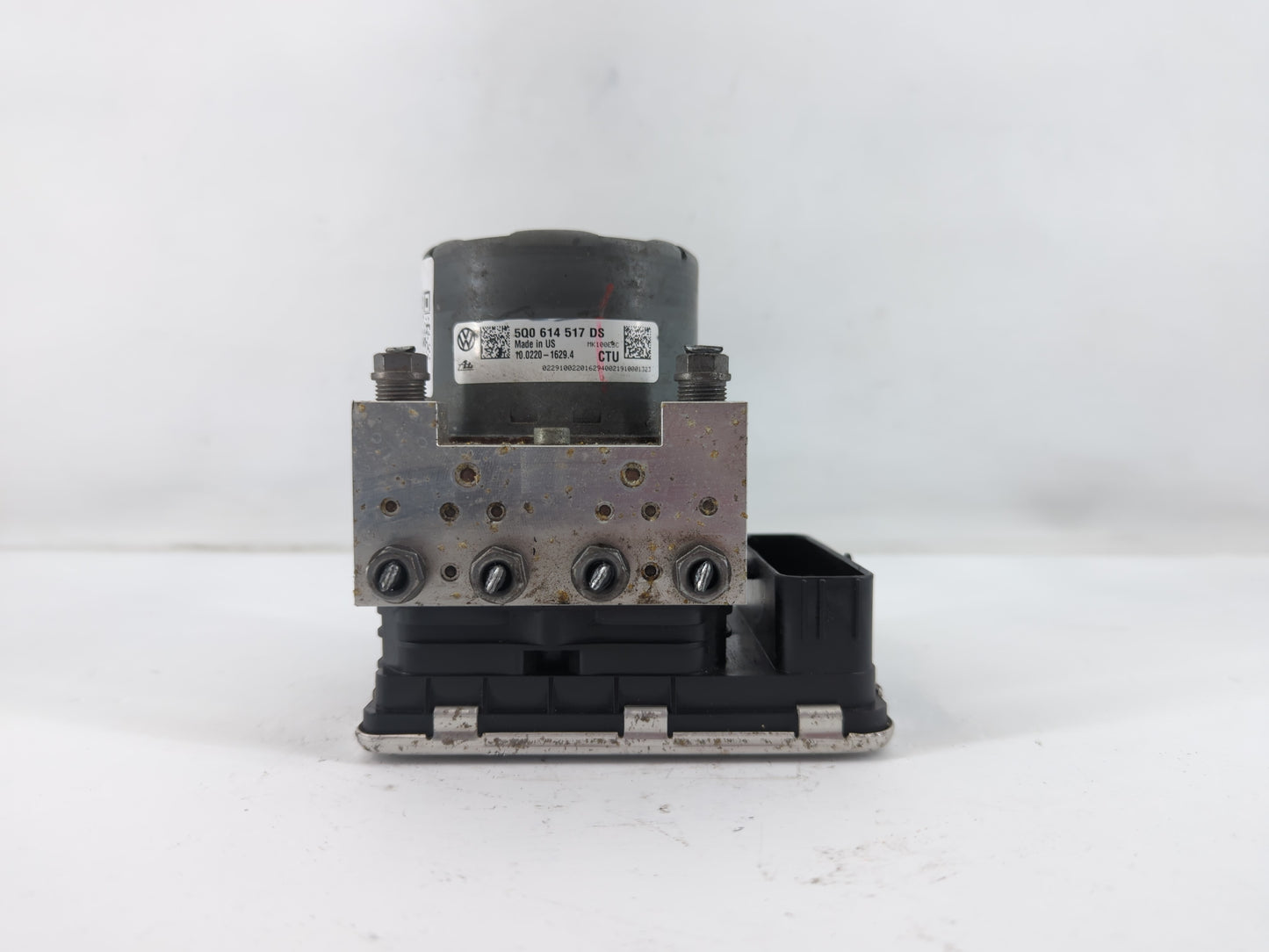 2019 Volkswagen Atlas ABS Pump Control Module Replacement P/N:5Q0 614 517 DS Fits OEM Used Auto Parts - Oemusedautoparts1.co