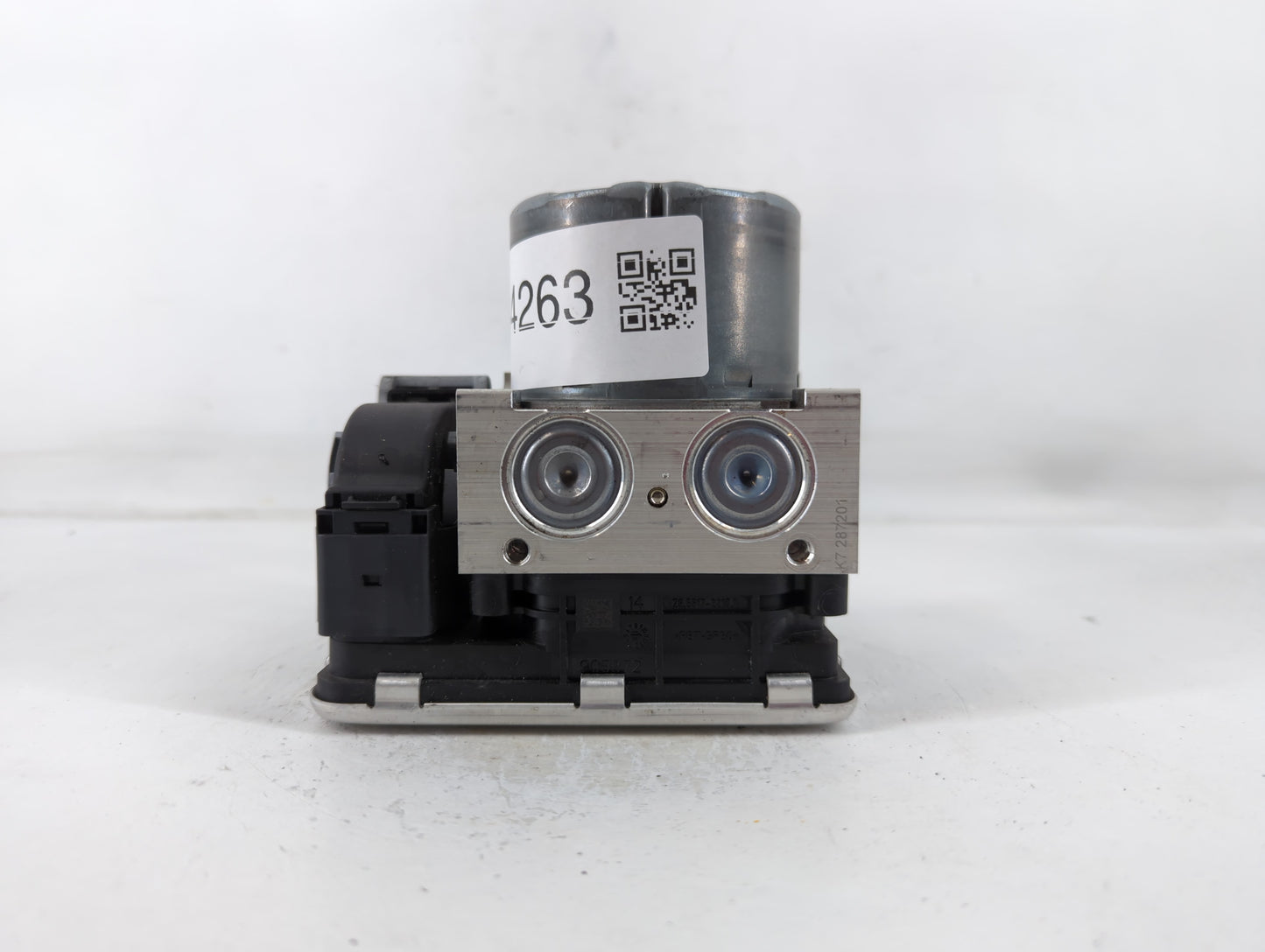 2019 Volkswagen Atlas ABS Pump Control Module Replacement P/N:5Q0 614 517 Fits OEM Used Auto Parts - Oemusedautoparts1.com
