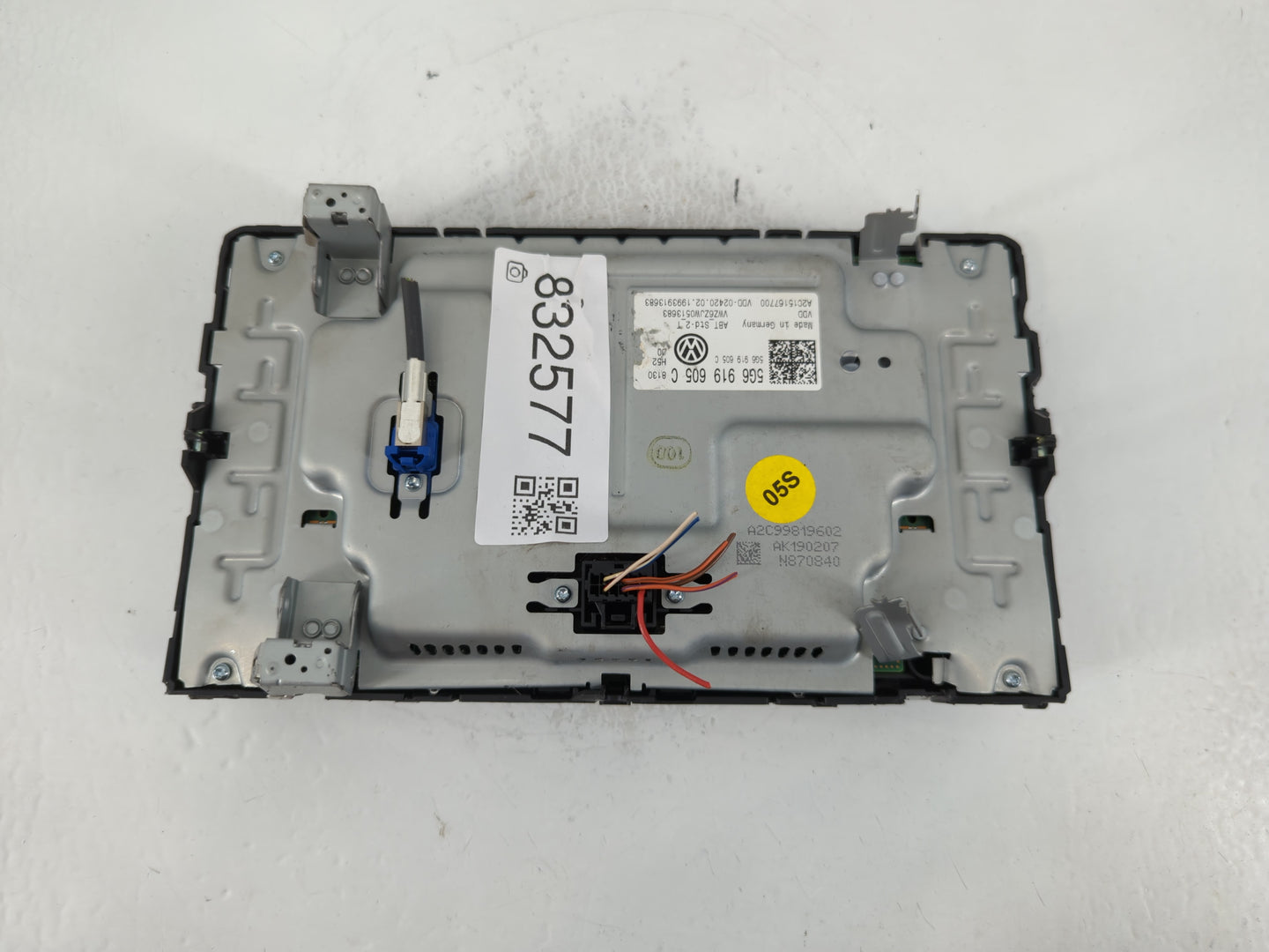 Volkswagen Atlas Information Display Screen - Oemusedautoparts1.com