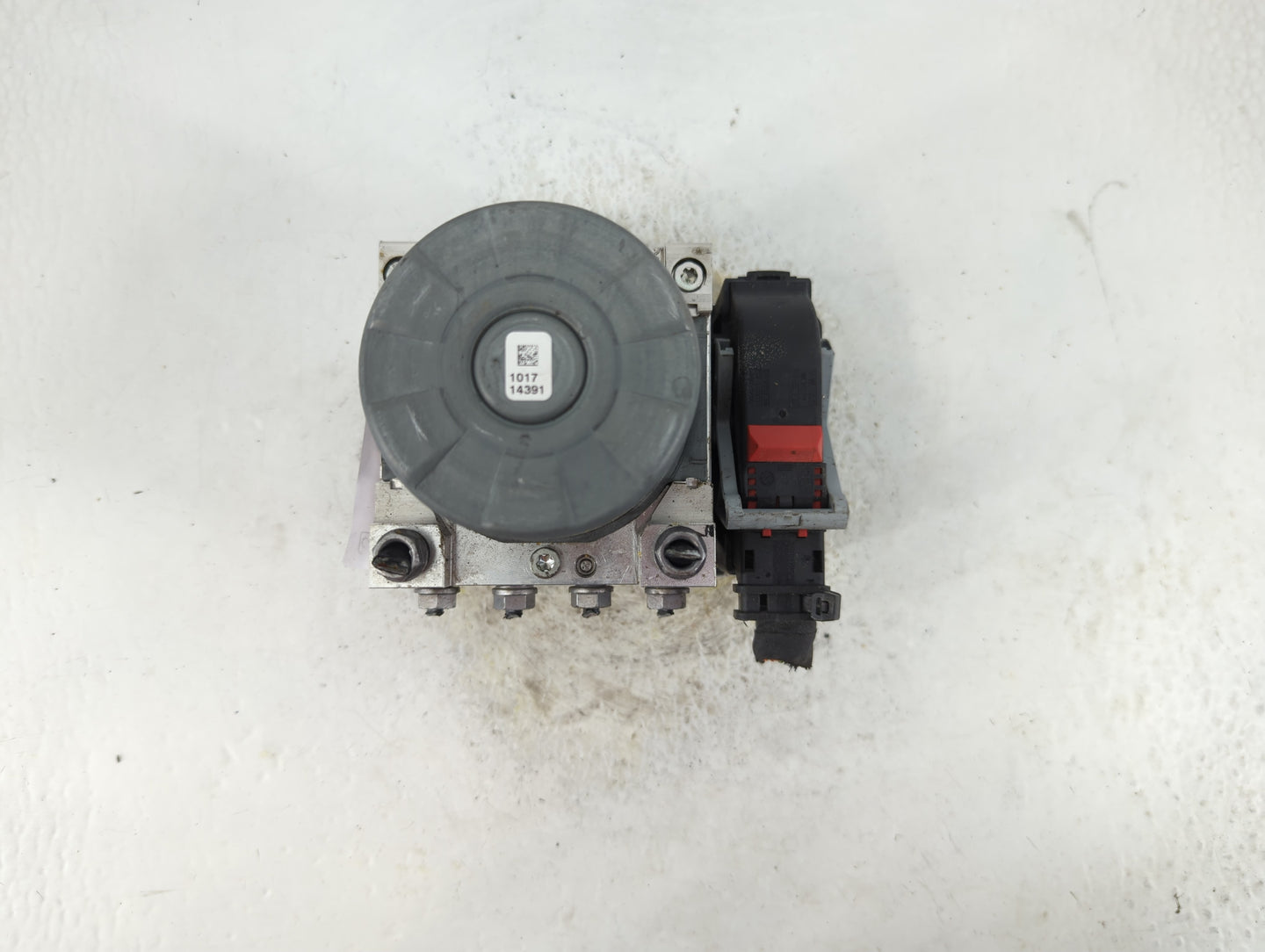 2019 Volkswagen Atlas ABS Pump Control Module Replacement P/N:5Q0 614 517 DT Fits OEM Used Auto Parts - Oemusedautoparts1.co