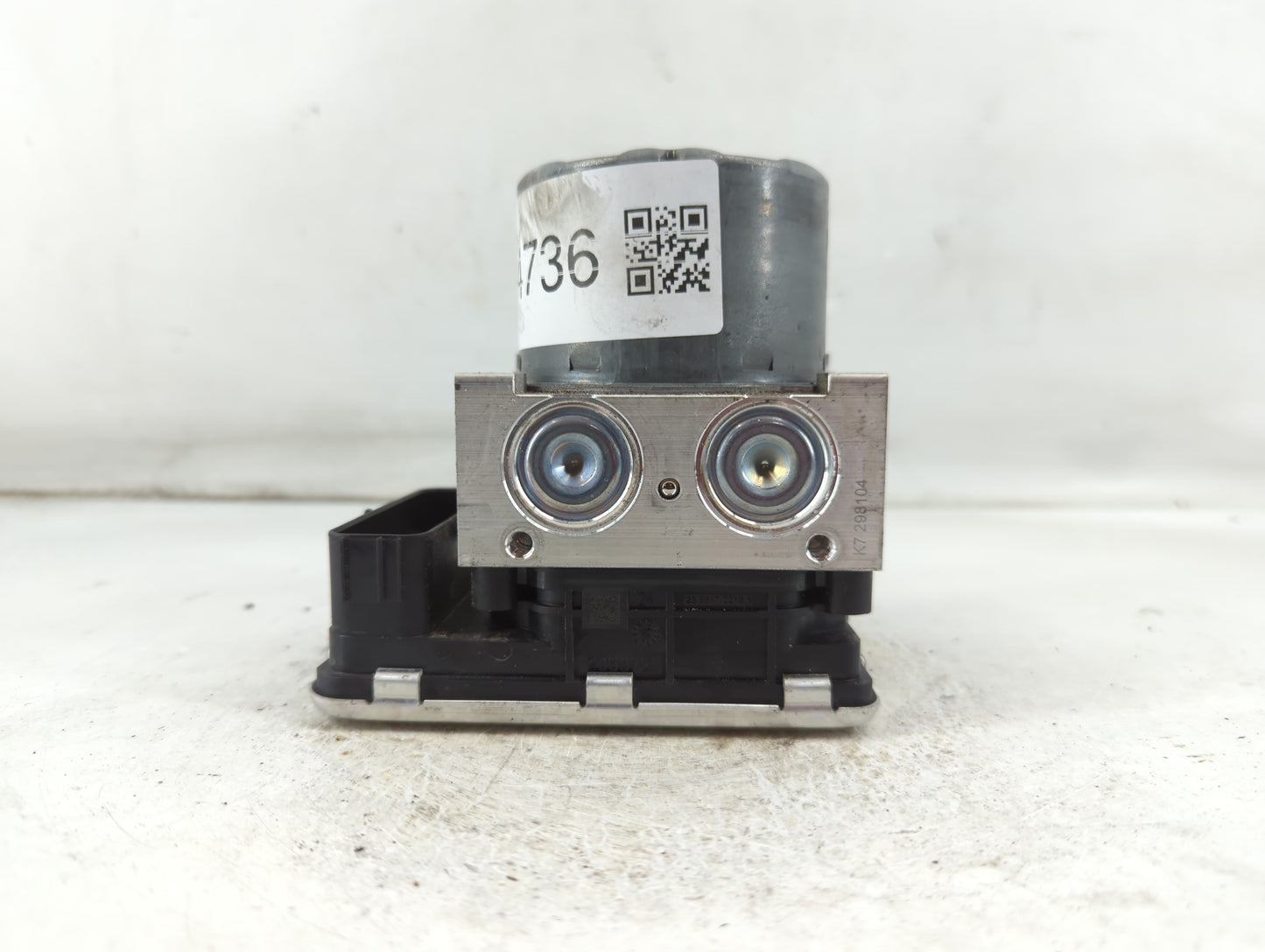 2019 Volkswagen Atlas ABS Pump Control Module Replacement P/N:5Q0 614 517 DT Fits OEM Used Auto Parts - Oemusedautoparts1.co