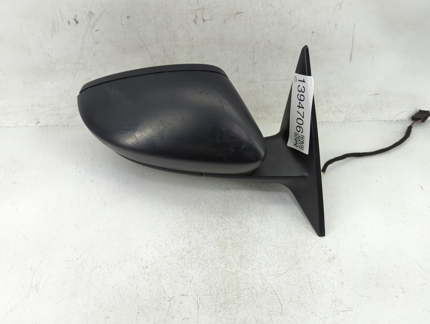2012-2019 Volkswagen Beetle Passenger Side View Mirror - Right Door Mirror OEM Used - Oemusedautoparts1.com