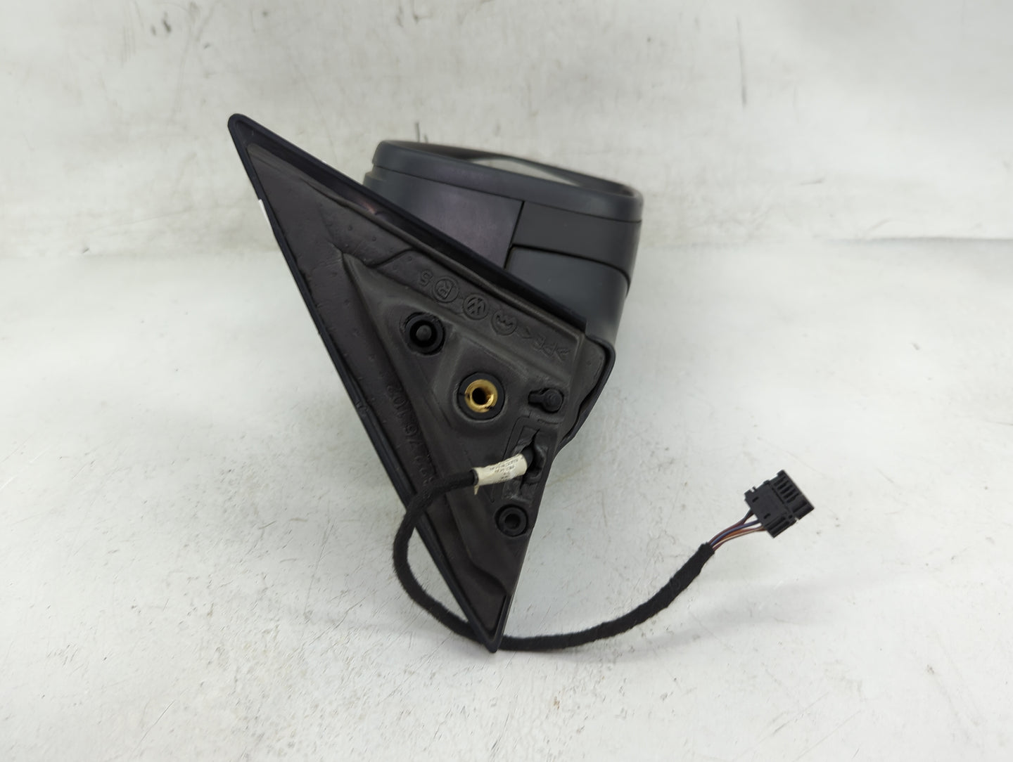 2012-2019 Volkswagen Beetle Passenger Side View Mirror - Right Door Mirror OEM Used - Oemusedautoparts1.com
