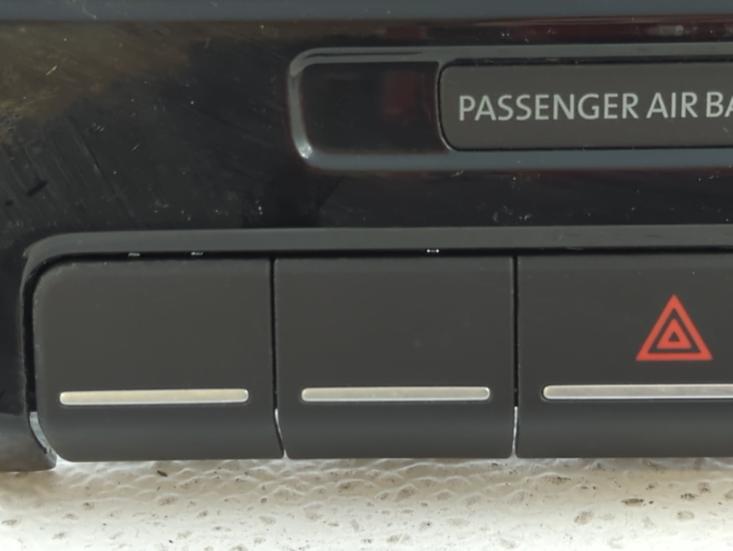 2019 Volkswagen Beetle Dash Trim Panel Oem 5c5 820 073 - Oemusedautoparts1.com