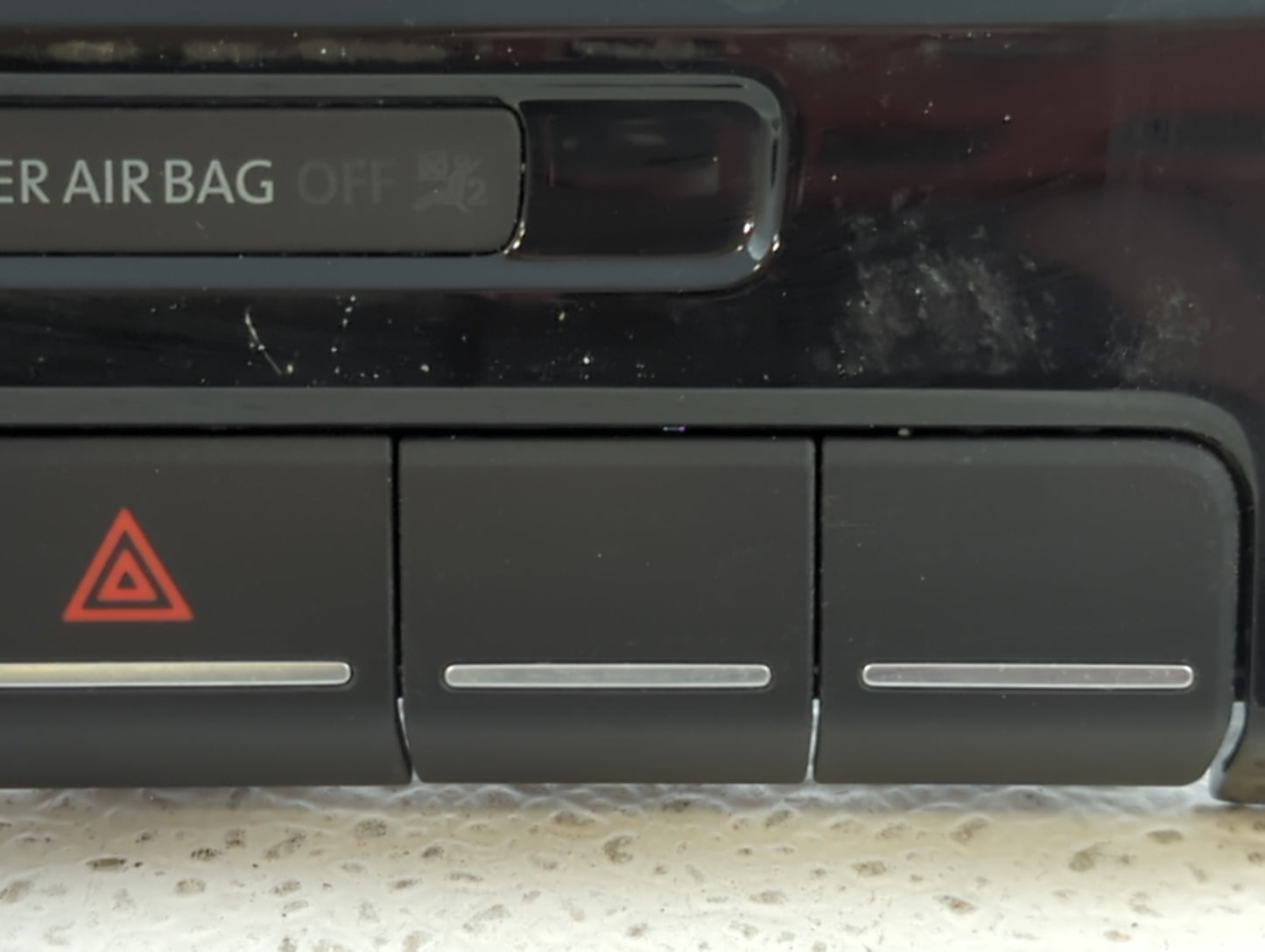 2019 Volkswagen Beetle Dash Trim Panel Oem 5c5 820 073 - Oemusedautoparts1.com