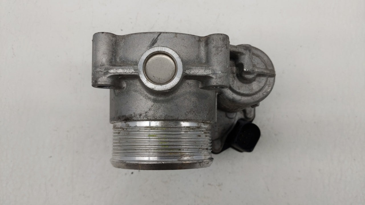 2019 Volkswagen Gli Throttle Body P/N:06F 133 062 AC Fits OEM Used Auto Parts - Oemusedautoparts1.com