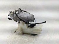 2015-2019 Volkswagen Golf Brake Master Cylinder - Oemusedautoparts1.com