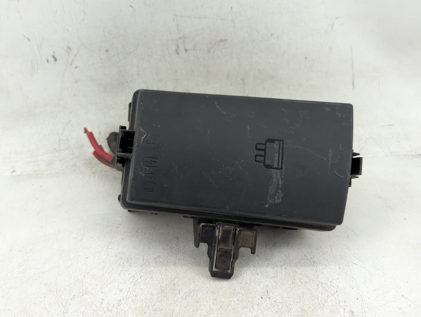 2015-2019 Volkswagen Golf Fusebox Fuse Box Panel Relay Module P/N:5Q0 907 361 D Fits Fits 2015 2016 2017 2018 2019 2020 2021