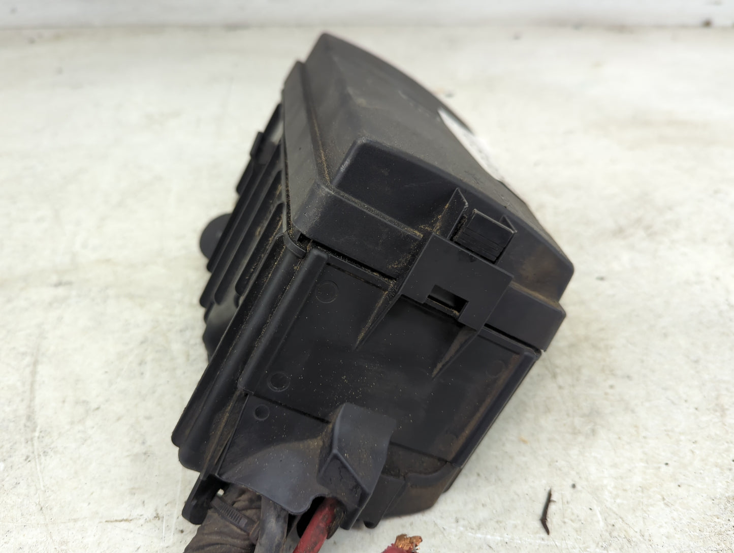 2015-2019 Volkswagen Golf Fusebox Fuse Box Panel Relay Module P/N:5Q0 907 361 D Fits Fits 2015 2016 2017 2018 2019 2020 2021