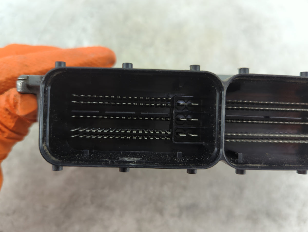 2015-2016 Volkswagen Golf PCM Engine Control Computer ECU ECM PCU OEM P/N:06K907425B A2C83262000AAB01 Fits OEM Used Auto Par