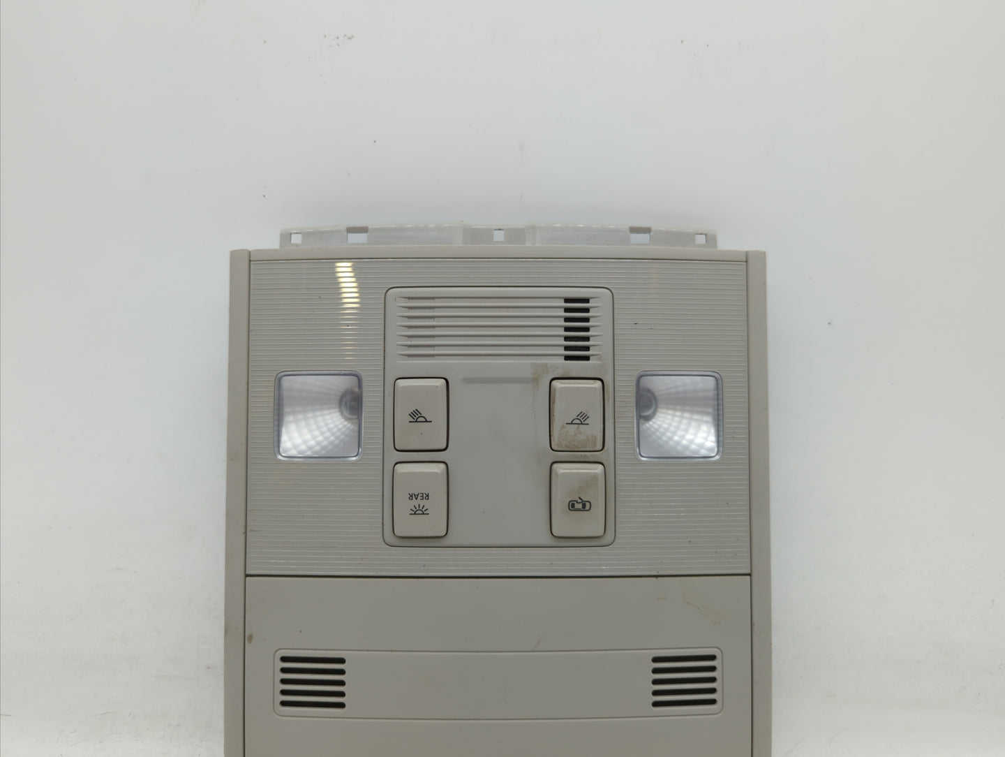 2019 Volkswagen Golf Overhead Roof Console - Oemusedautoparts1.com