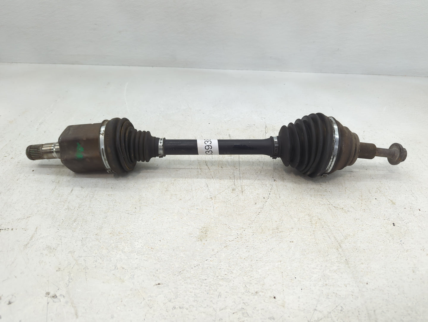 2015-2019 Volkswagen Golf Axle Shaft Front Passenger Cv C/v - Oemusedautoparts1.com