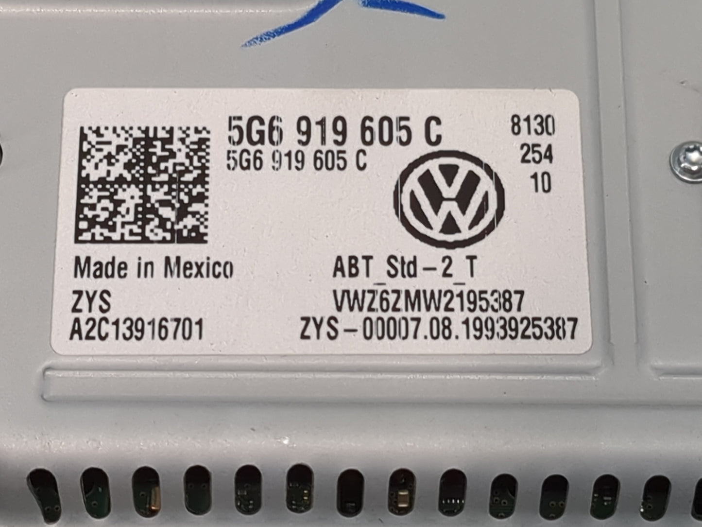 Volkswagen Golf Gti Information Display Screen 1468464 - Oemusedautoparts1.com