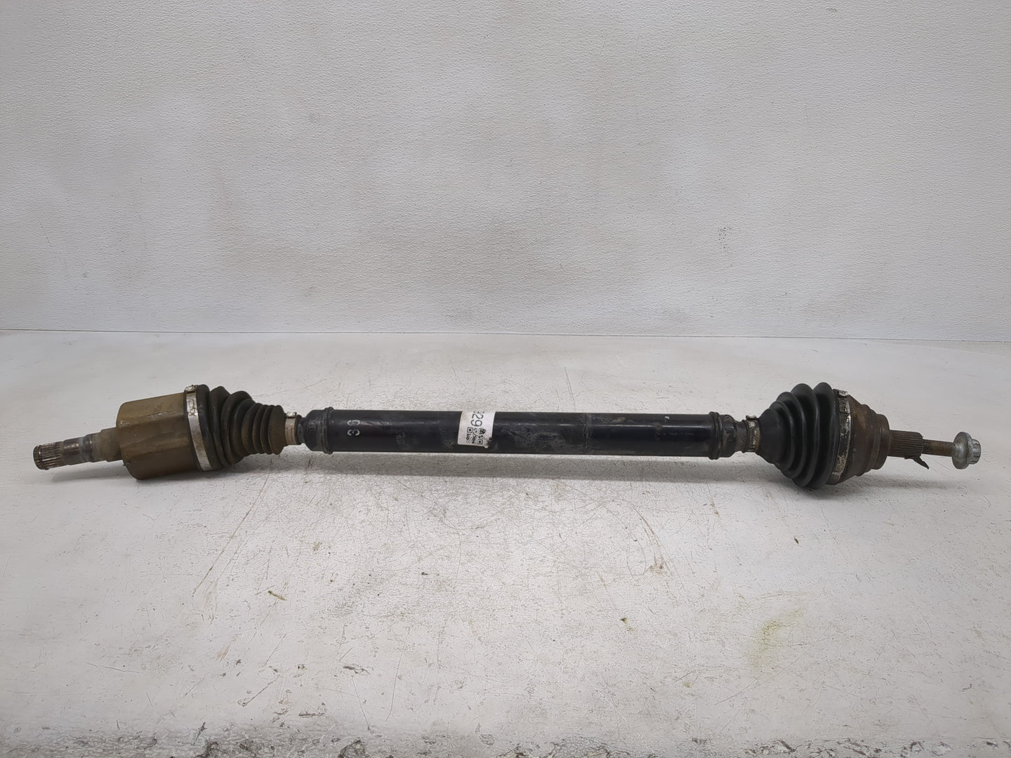 2019-2021 Volkswagen Jetta Axle Shaft Front Passenger Cv C/v - Oemusedautoparts1.com