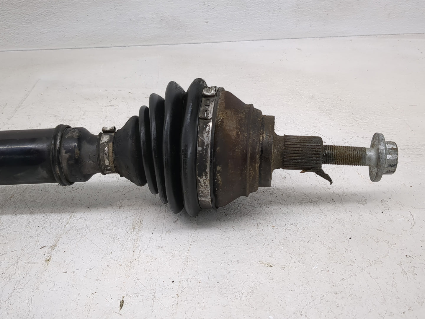 2019-2021 Volkswagen Jetta Axle Shaft Front Passenger Cv C/v - Oemusedautoparts1.com