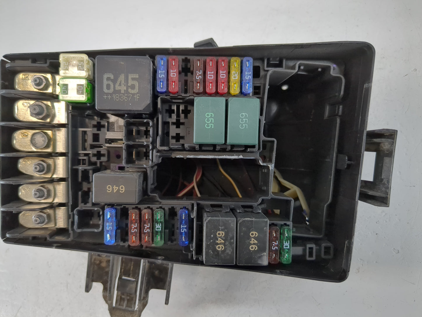 2019-2021 Volkswagen Jetta Fusebox Fuse Box Panel Relay Module P/N:TAB 016 331 AH Fits Fits 2019 2020 2021 OEM Used Auto Par