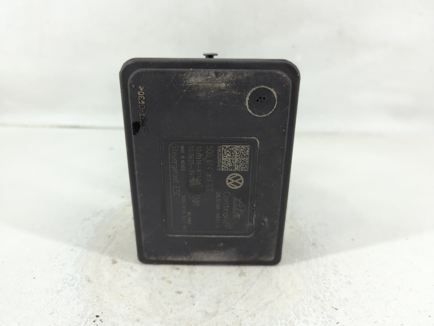 2019 Volkswagen Jetta ABS Pump Control Module Replacement P/N:5Q0 614 517 CT Fits OEM Used Auto Parts - Oemusedautoparts1.co