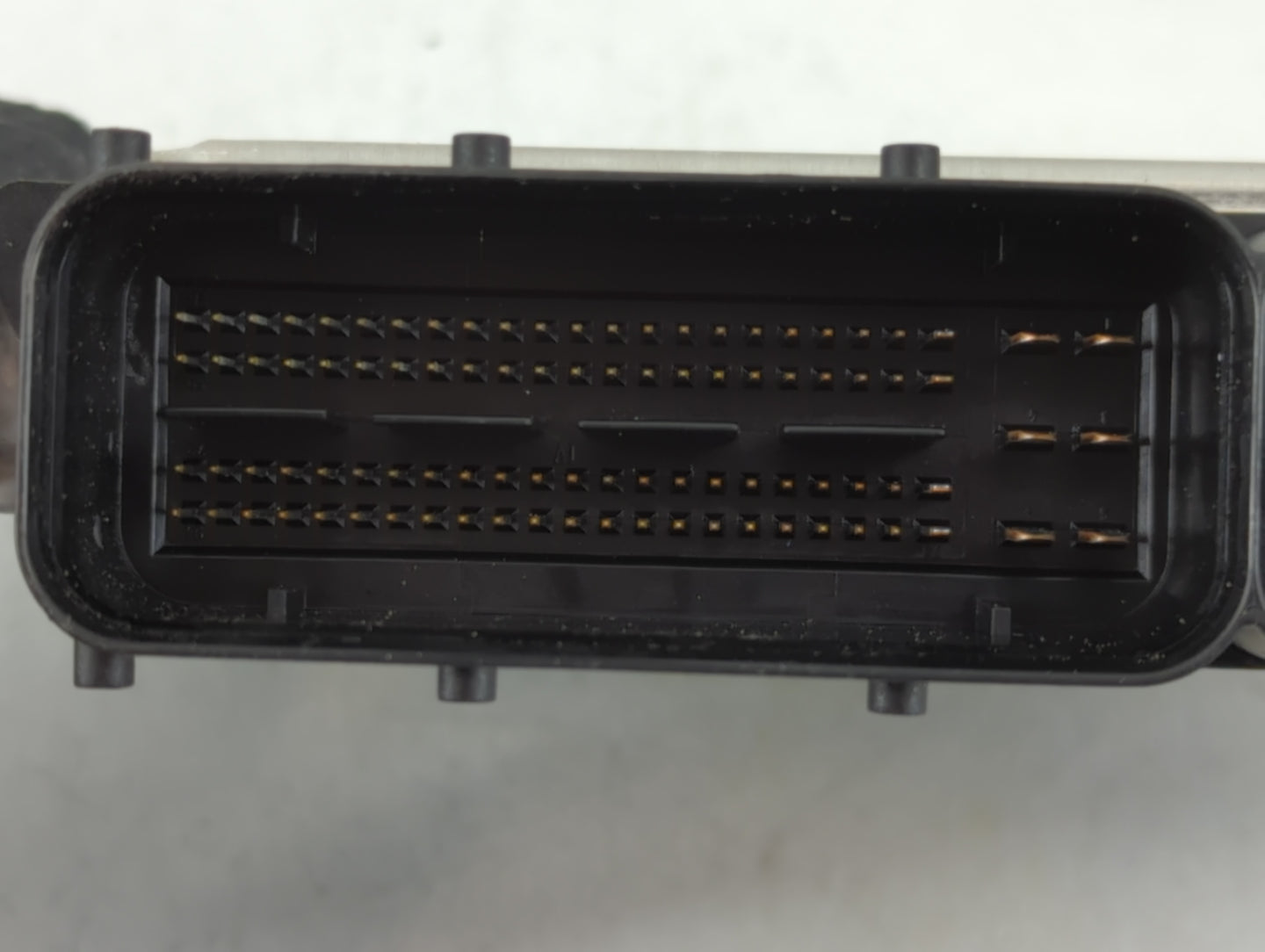 2019-2020 Volkswagen Jetta PCM Engine Control Computer ECU ECM PCU OEM P/N:04E 907 309 BT Fits Fits 2019 2020 OEM Used Auto 