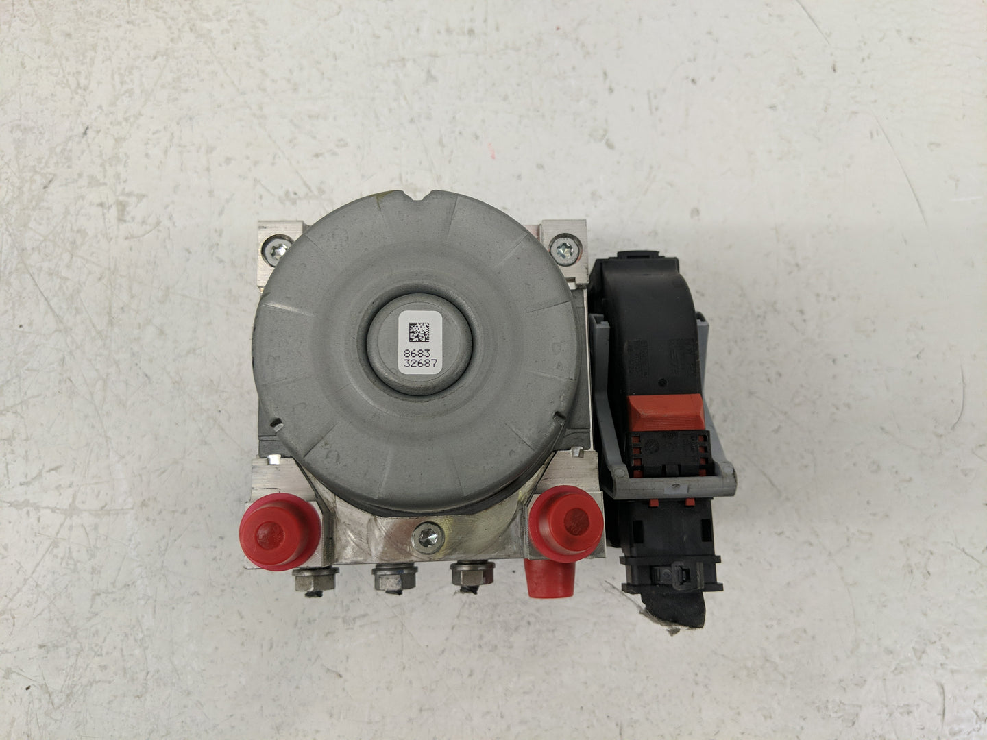 2019 Volkswagen Jetta ABS Pump Control Module Replacement P/N:5Q0 614 517 EB Fits OEM Used Auto Parts - Oemusedautoparts1.co