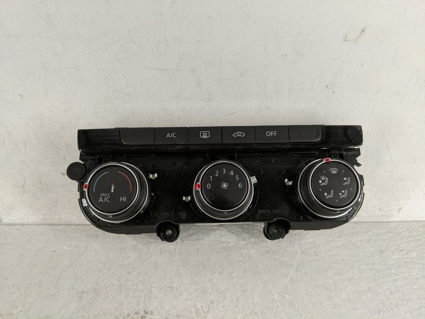 2019-2021 Volkswagen Jetta Climate Control Module Temperature AC/Heater Replacement P/N:5GM907426H Fits Fits 2019 2020 2021 