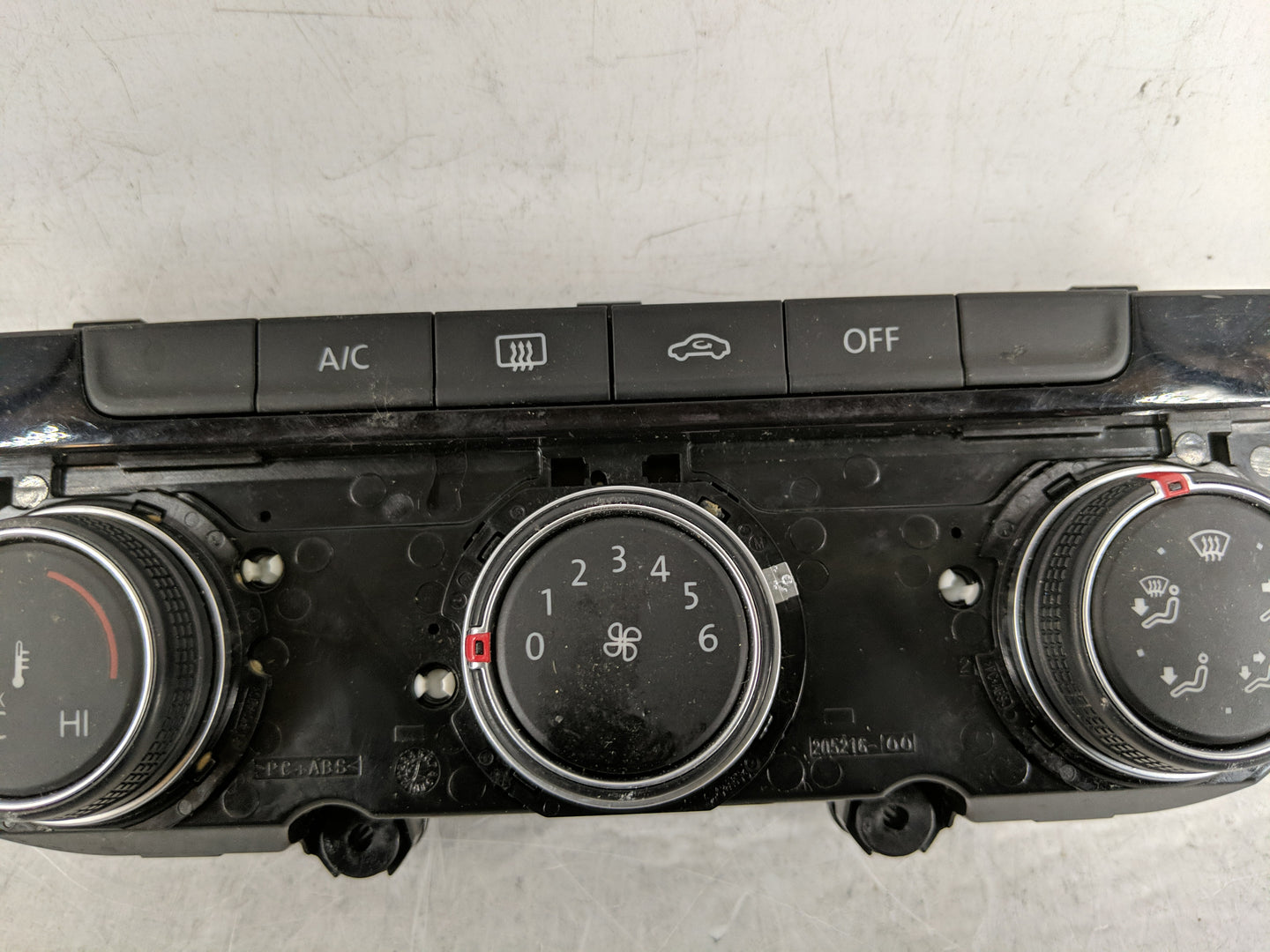 2019-2021 Volkswagen Jetta Climate Control Module Temperature AC/Heater Replacement P/N:5GM907426H Fits Fits 2019 2020 2021 