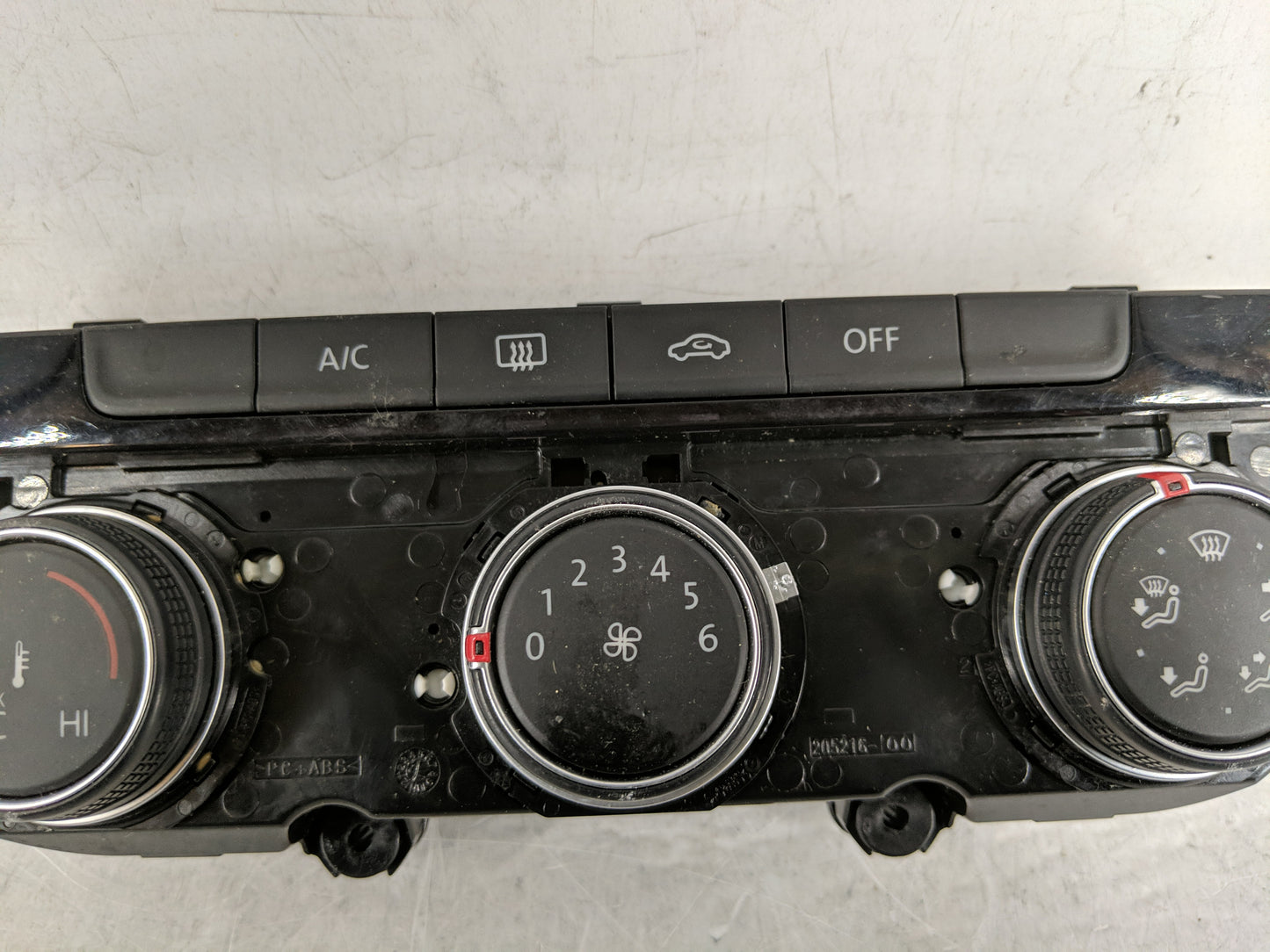 2019-2021 Volkswagen Jetta Climate Control Module Temperature AC/Heater Replacement P/N:5GM907426H Fits Fits 2019 2020 2021 