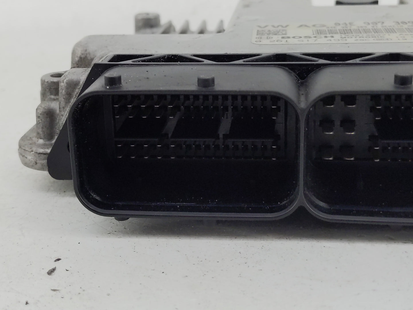 2019-2020 Volkswagen Jetta PCM Engine Control Computer ECU ECM PCU OEM P/N:04E 907 309 BT Fits Fits 2019 2020 OEM Used Auto 